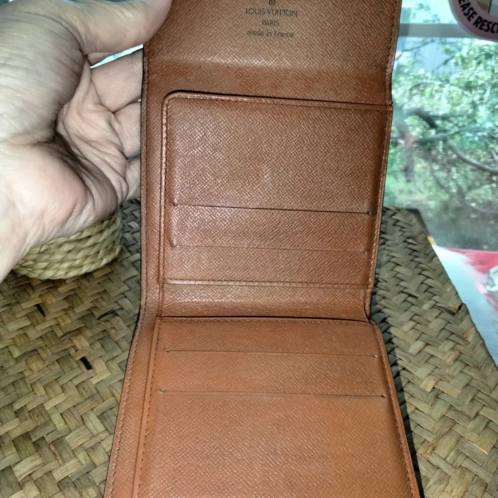 Louis Vuitton Monogram Brown Wallet - Picture 6 of 11
